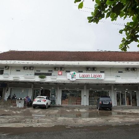 Oyo 850 Lapan Lapan Hotell Banjarmasin  Eksteriør bilde